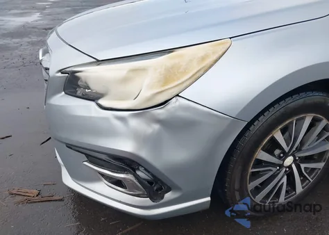 2019 Subaru Legacy 2.5I Premium из США, поврежденный, VIN 4S3BNAF63K3016724